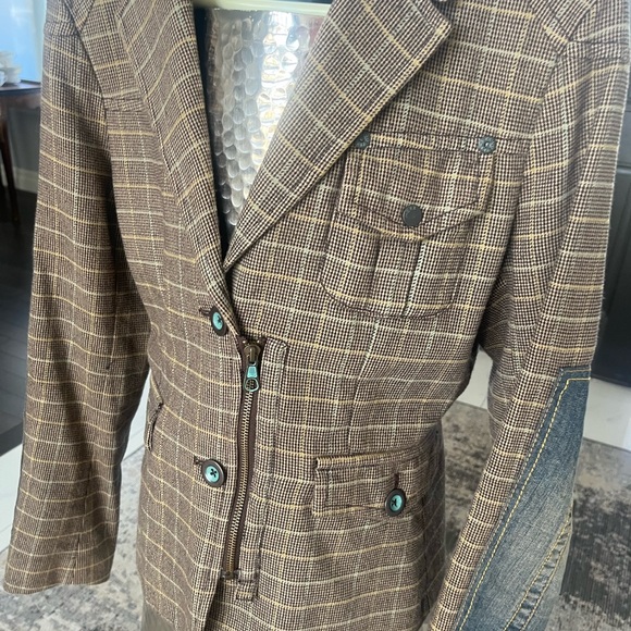 fall dressing, rich horse women’s style plaid blazer, jacket royal winter fair - Picture 9 of 16